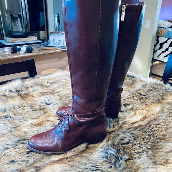 LOUISE et Cia Tall Riding Equestrian - Picture 3 of 10